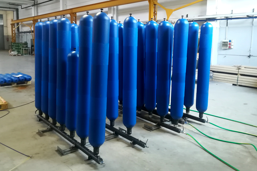 Hydrostatic test Lloyd's accumulators